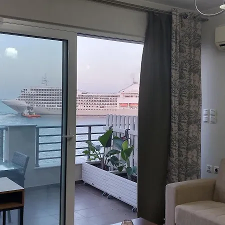 Apartment Sea Breeze *